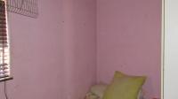 Bed Room 1 - 7 square meters of property in Scottsdene
