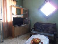 Lounges - 12 square meters of property in Scottsdene