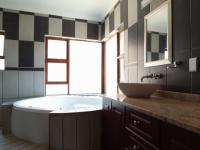 Main Bathroom - 13 square meters of property in Boardwalk Meander Estate