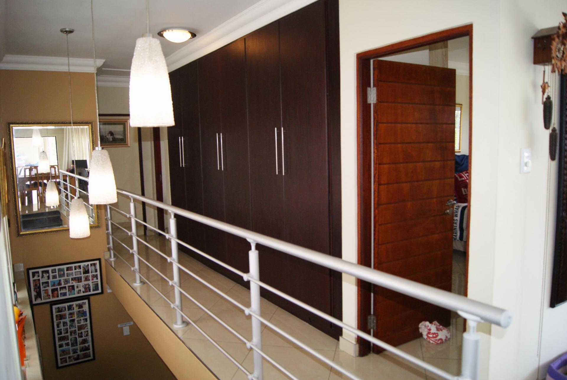 Spaces - 27 square meters of property in Freeland Park