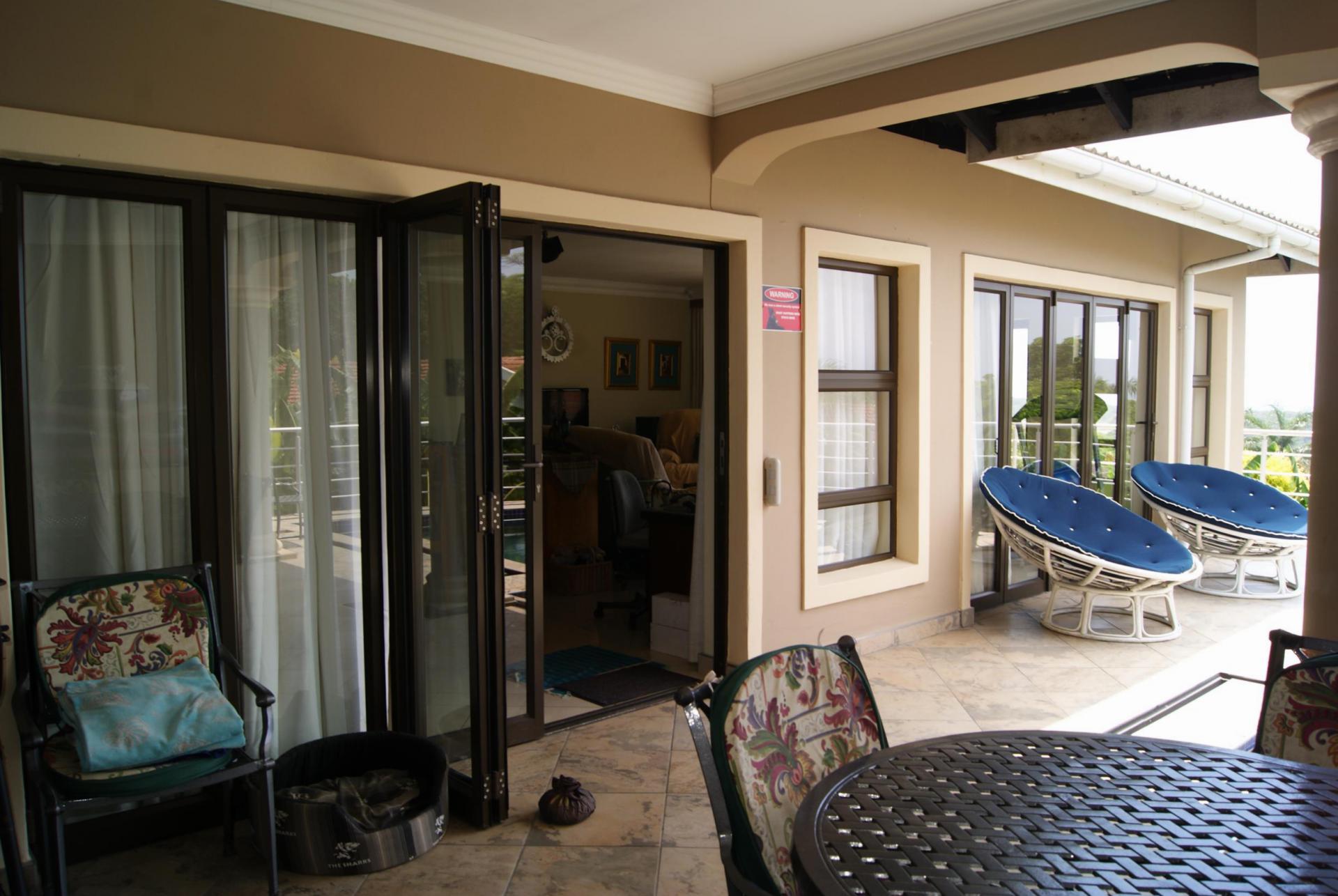 Spaces - 27 square meters of property in Freeland Park