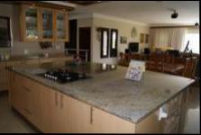 Kitchen - 39 square meters of property in Freeland Park
