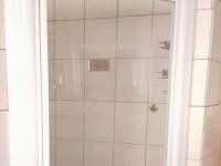 Bathroom 1 - 7 square meters of property in Annadale