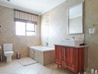 Bathroom 2 - 8 square meters of property in The Wilds Estate