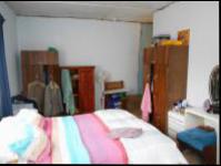 Main Bedroom - 22 square meters of property in Kingsburgh