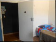 Bed Room 2 - 9 square meters of property in Noordhang