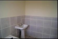 Bathroom 1 - 6 square meters of property in Bellair - DBN