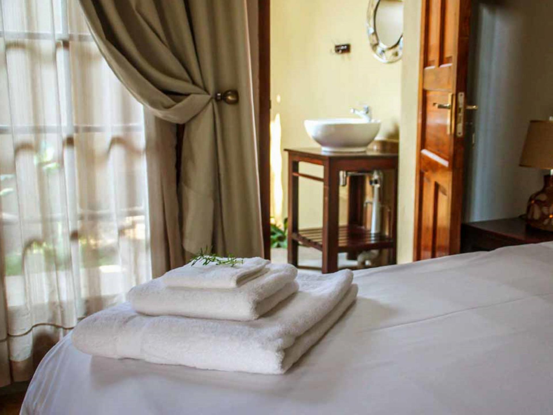 Bed Room 1 - 30 square meters of property in Mtunzini