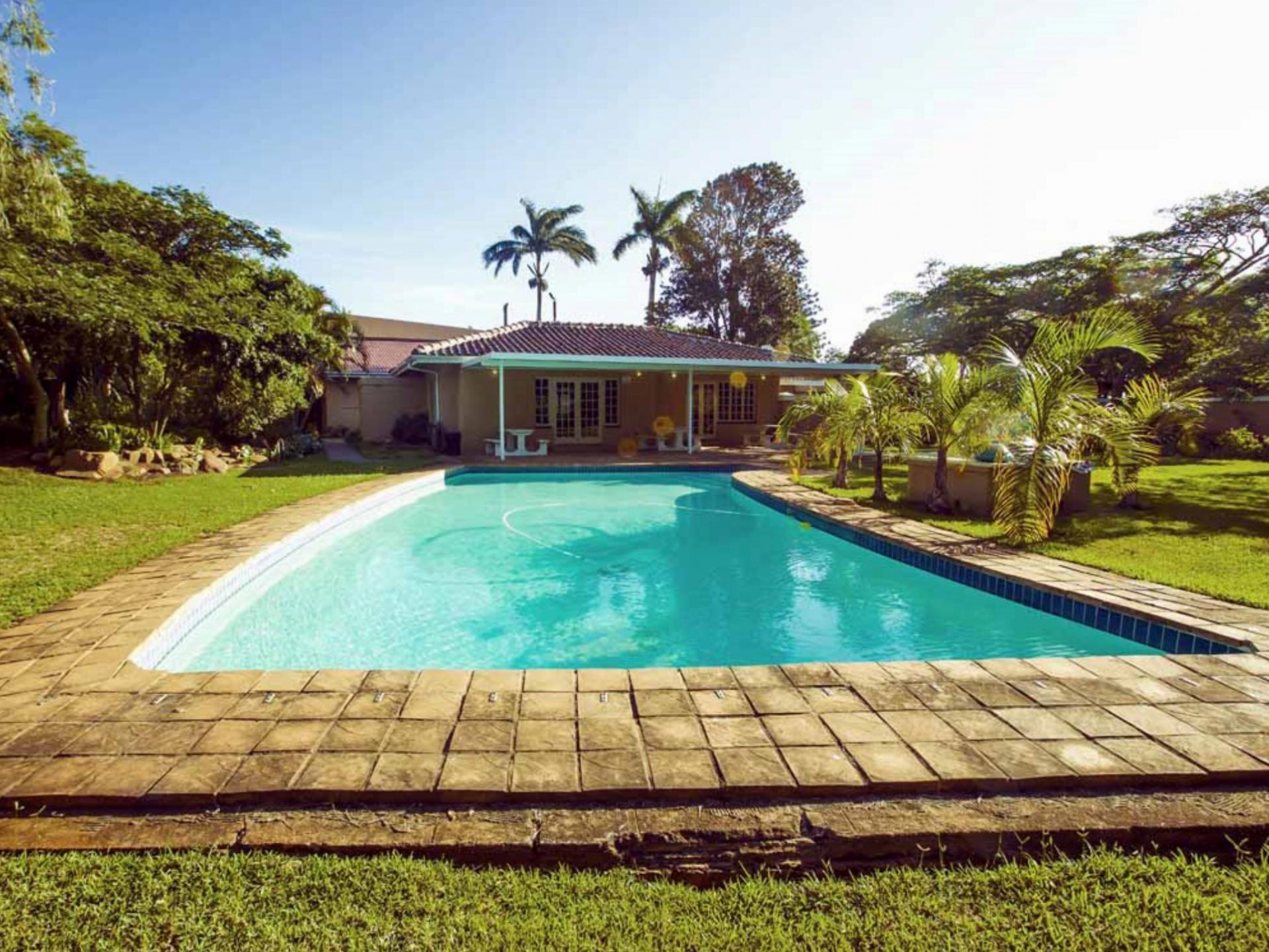Entertainment - 525 square meters of property in Mtunzini