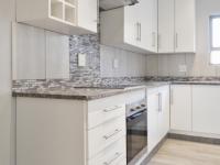 Kitchen - 19 square meters of property in Heron Hill Estate