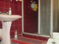 Main Bathroom - 15 square meters of property in Sasolburg