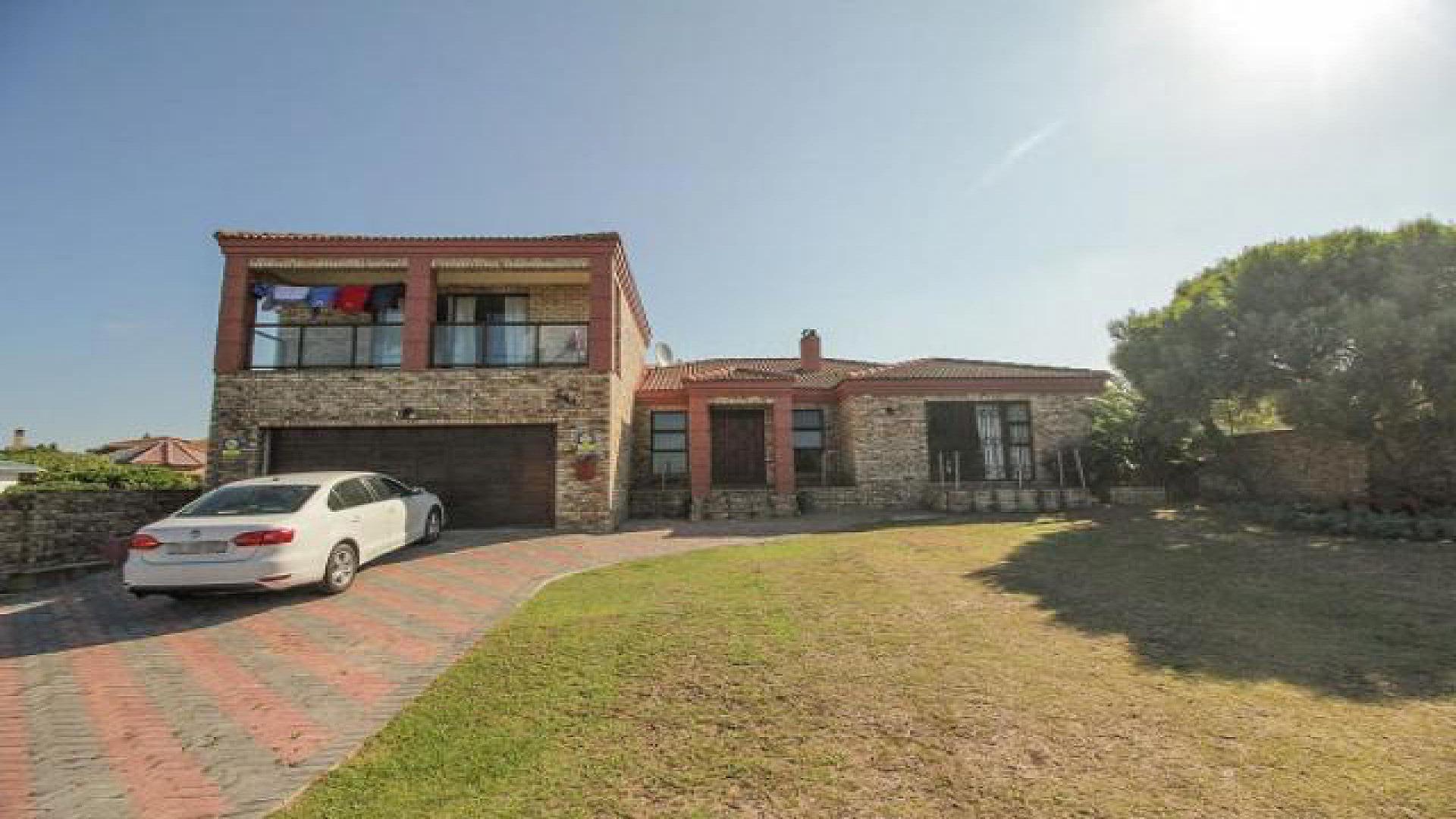 Front View of property in Amsterdamhoek