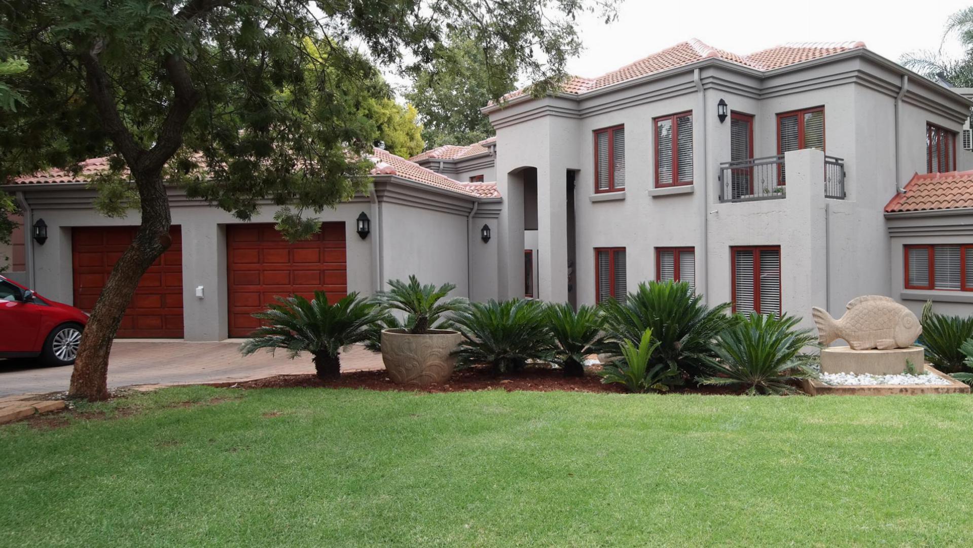 Front View of property in Woodhill Golf Estate