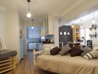 Lounges of property in Woodhill Golf Estate