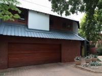 Front View of property in Silver Lakes Golf Estate