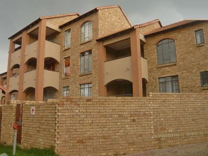 2 Bedroom Apartment for Sale For Sale in Midrand - Home Sell - MR15308