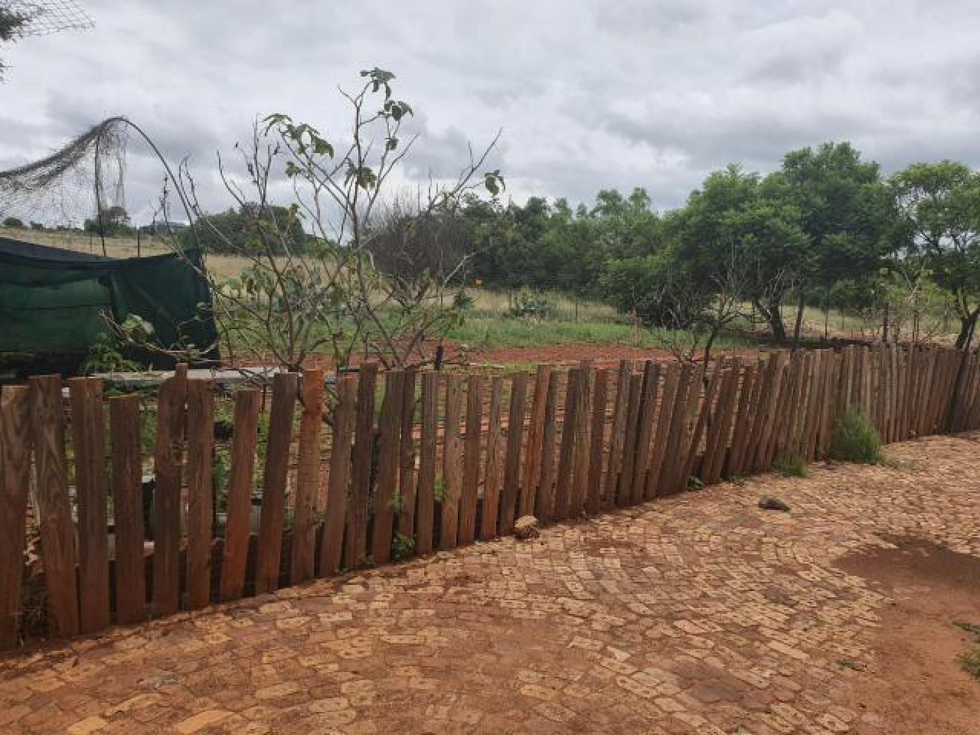 Backyard of property in Zwavelpoort