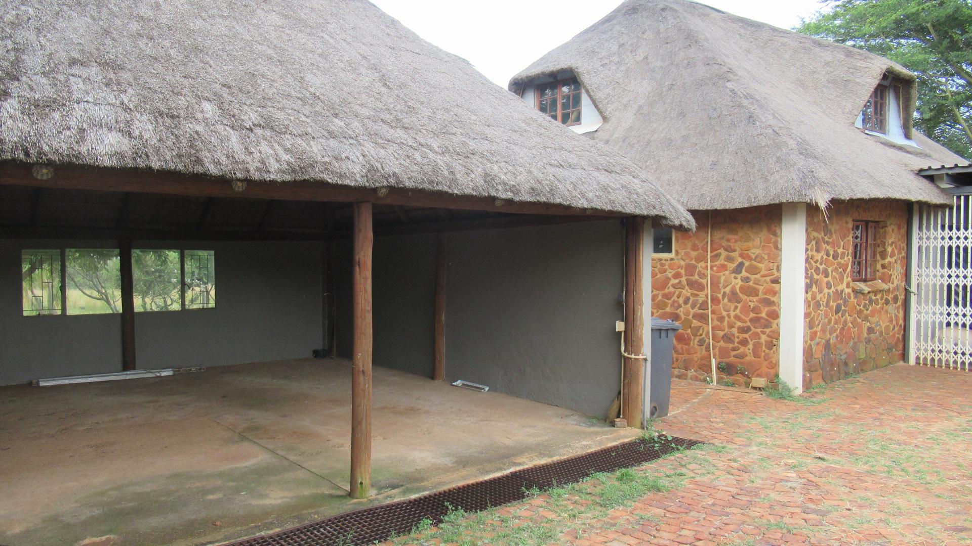 Backyard of property in Zwavelpoort