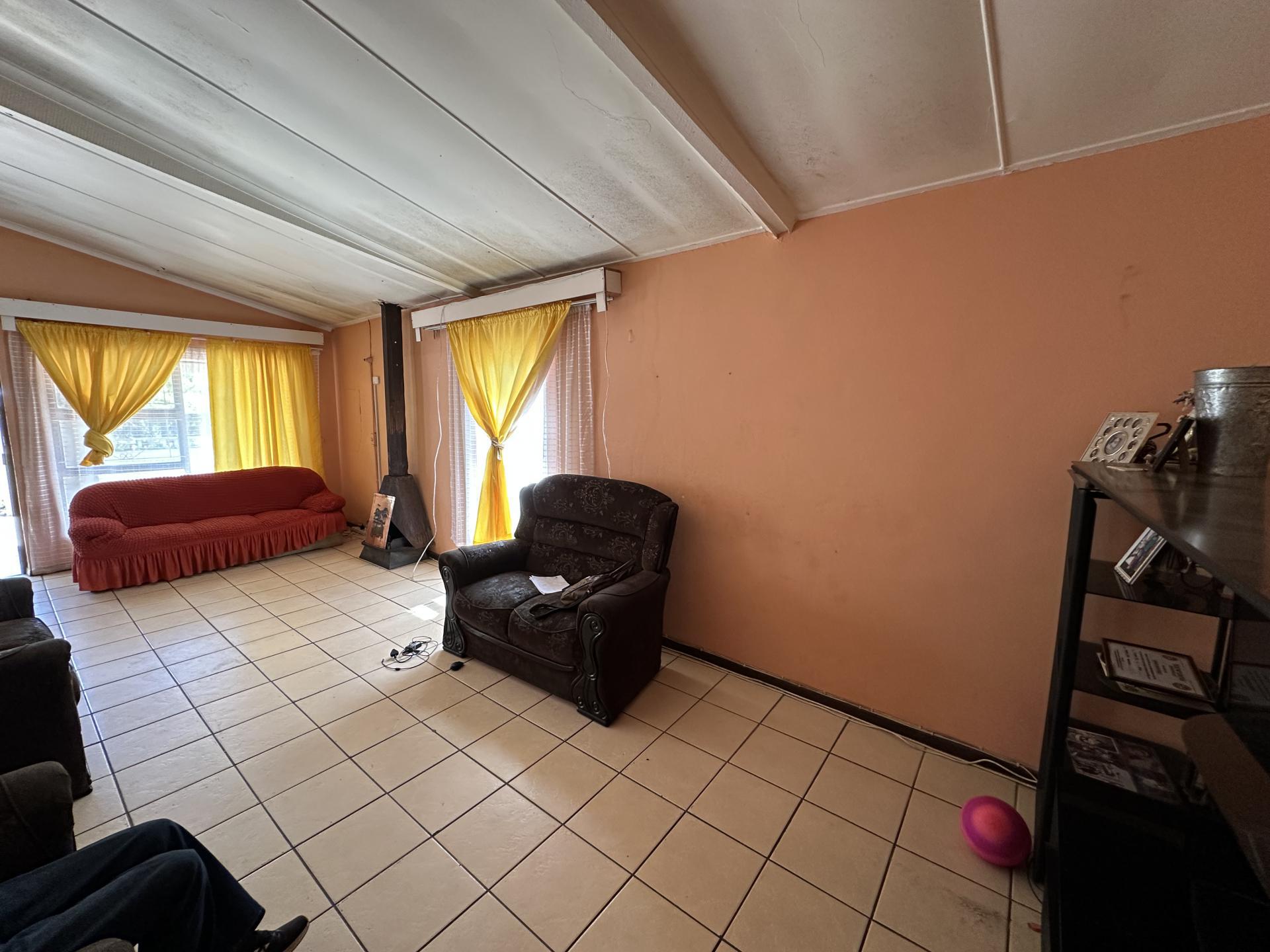 Lounges of property in Bot River