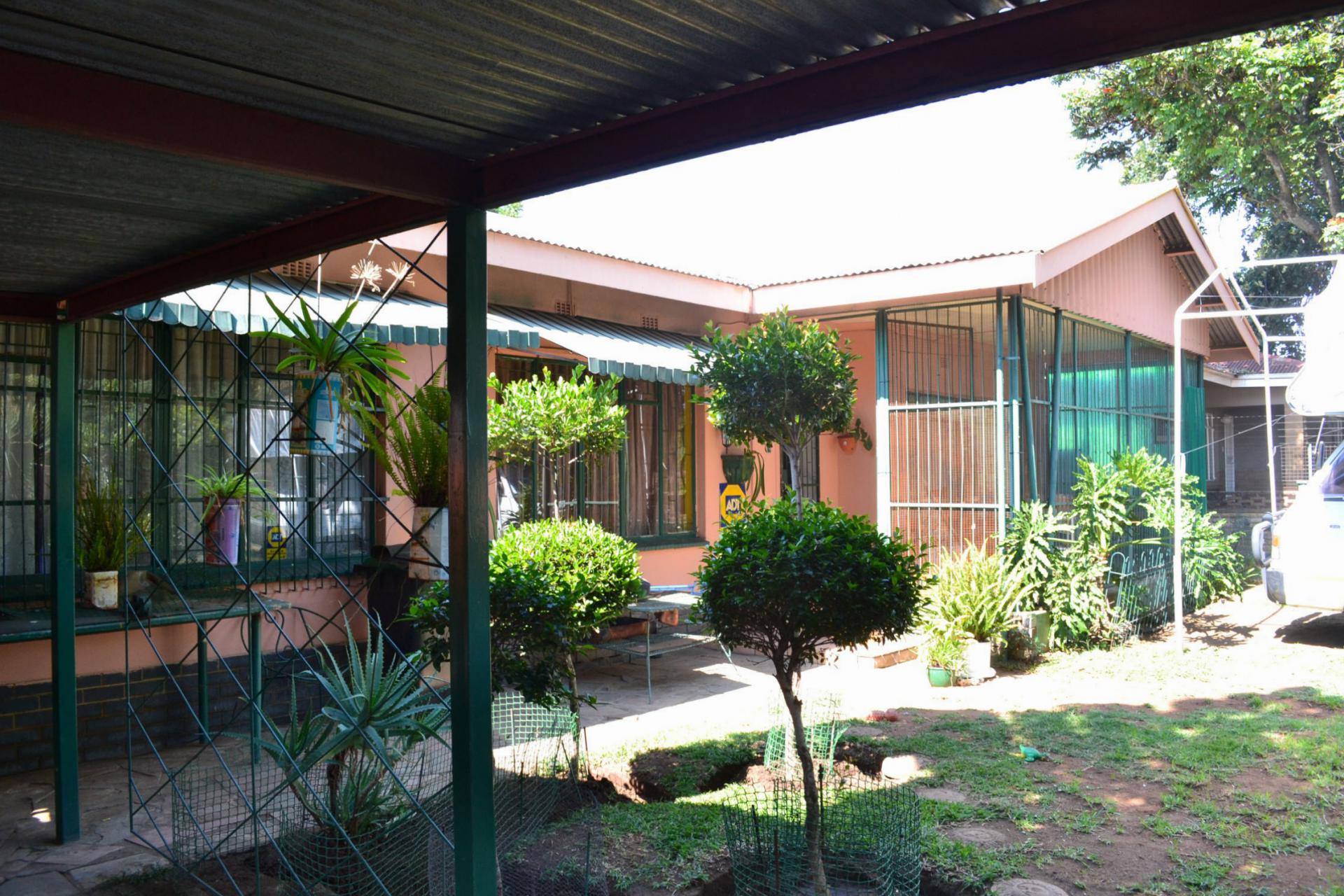 Front View of property in Rustenburg