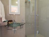 Bathroom 2 - 3 square meters of property in Woodlands Lifestyle Estate