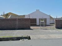 9 Bedroom 2 Bathroom Cluster for Sale for sale in East London