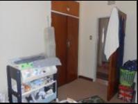 Bed Room 1 - 14 square meters of property in Westonaria