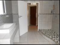 Bathroom 1 - 11 square meters of property in Brakpan