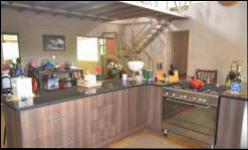 Kitchen - 21 square meters of property in Mooinooi