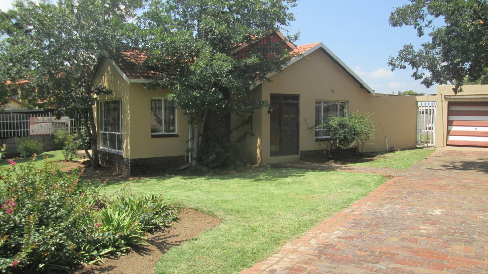 Front View of property in Germiston