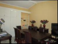 Dining Room - 21 square meters of property in Bryanston West