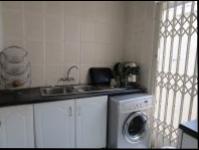 Kitchen - 18 square meters of property in Bryanston West