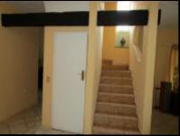 Spaces - 26 square meters of property in Bryanston West