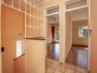 Spaces - 26 square meters of property in Bryanston West