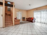 Lounges - 50 square meters of property in Bryanston West