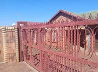 Front View of property in Roodepoort