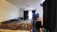 Bed Room 1 - 21 square meters of property in Reyno Ridge