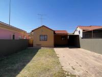 Front View of property in Mabopane