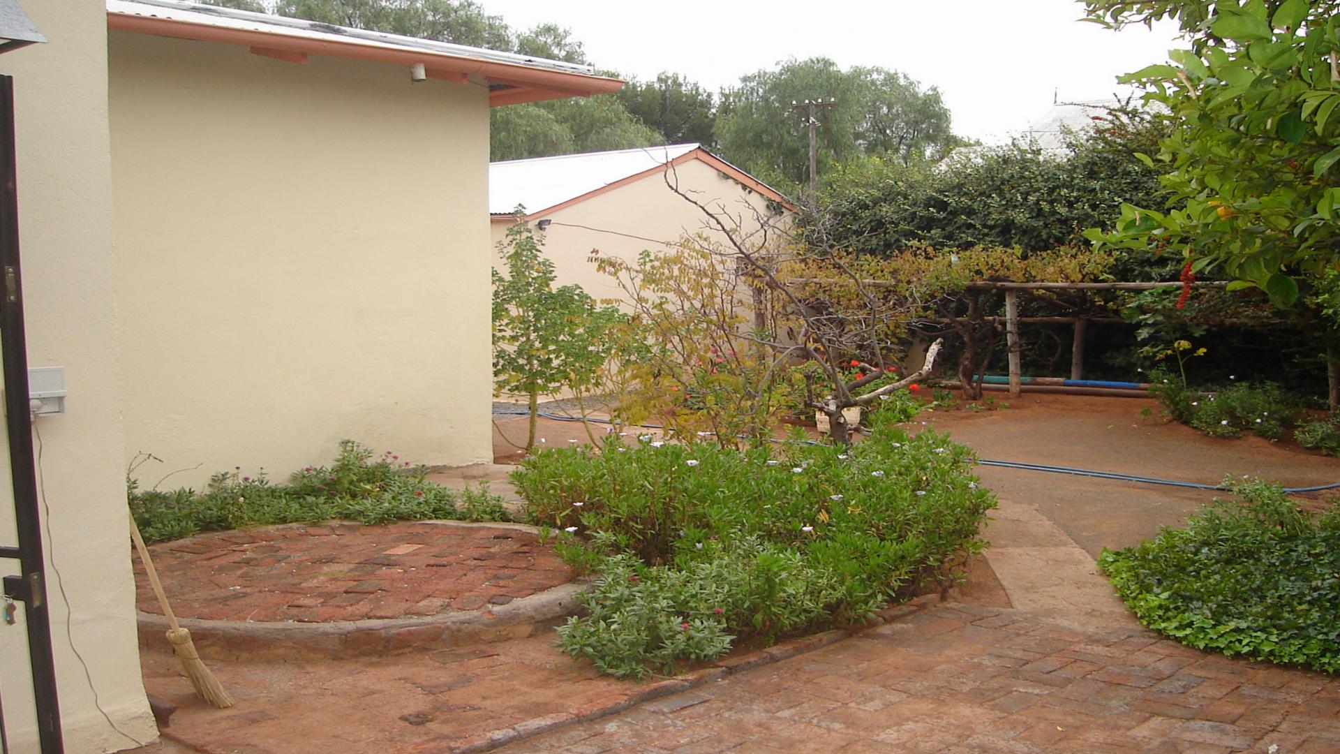 Backyard of property in Hofmeyr