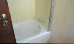 Bathroom 2 - 5 square meters of property in Kosmosdal