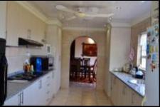 Kitchen - 17 square meters of property in Pumula