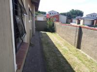Spaces - 15 square meters of property in Waterval East