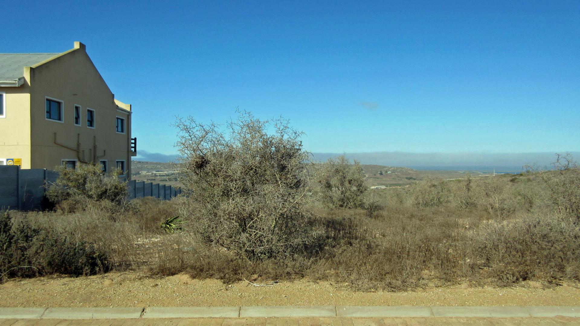 Front View of property in Saldanha