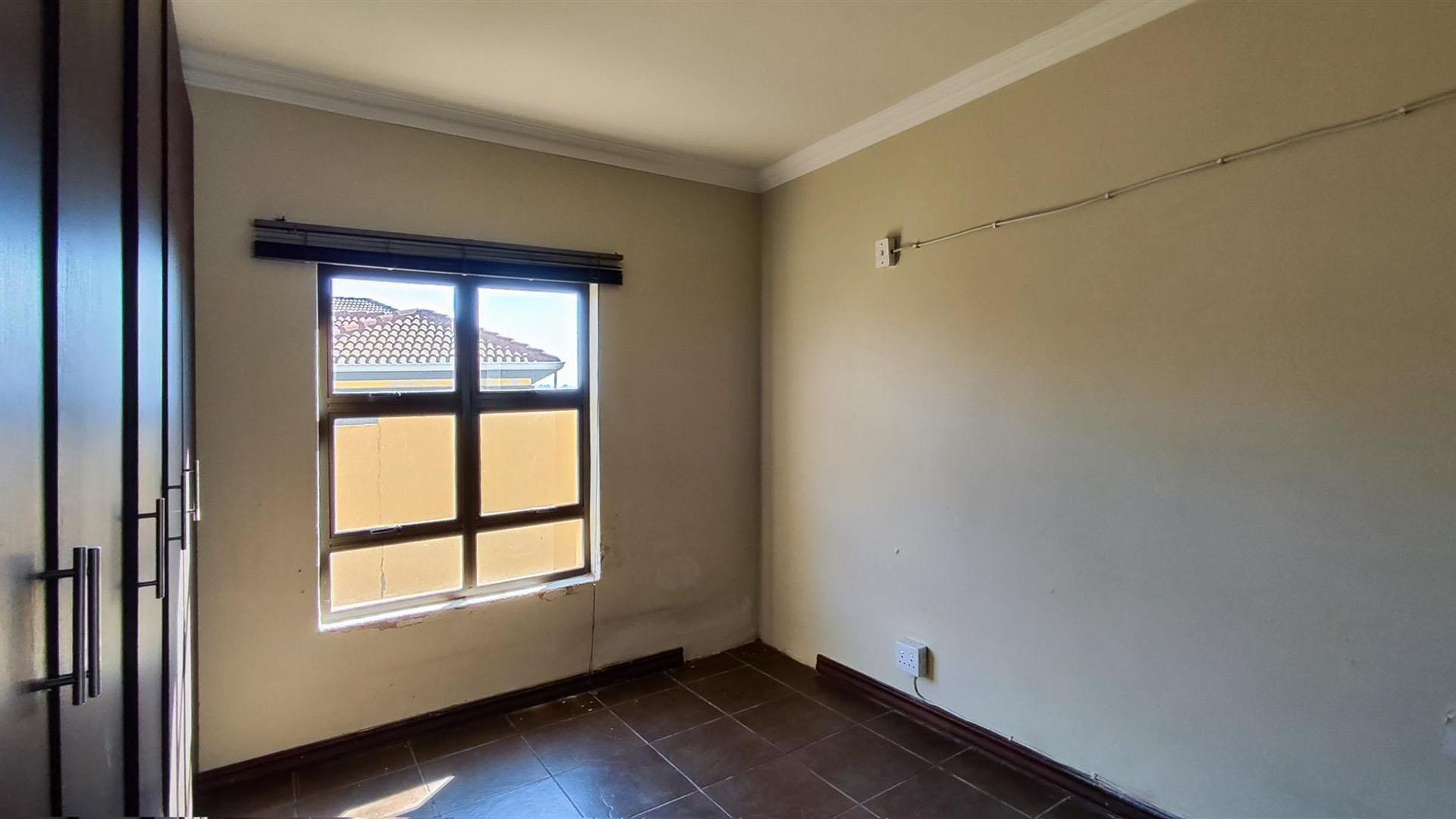 Staff Room - 14 square meters of property in Glen Erasmia Boulevard