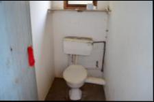 Bathroom 1 - 4 square meters of property in Pennington