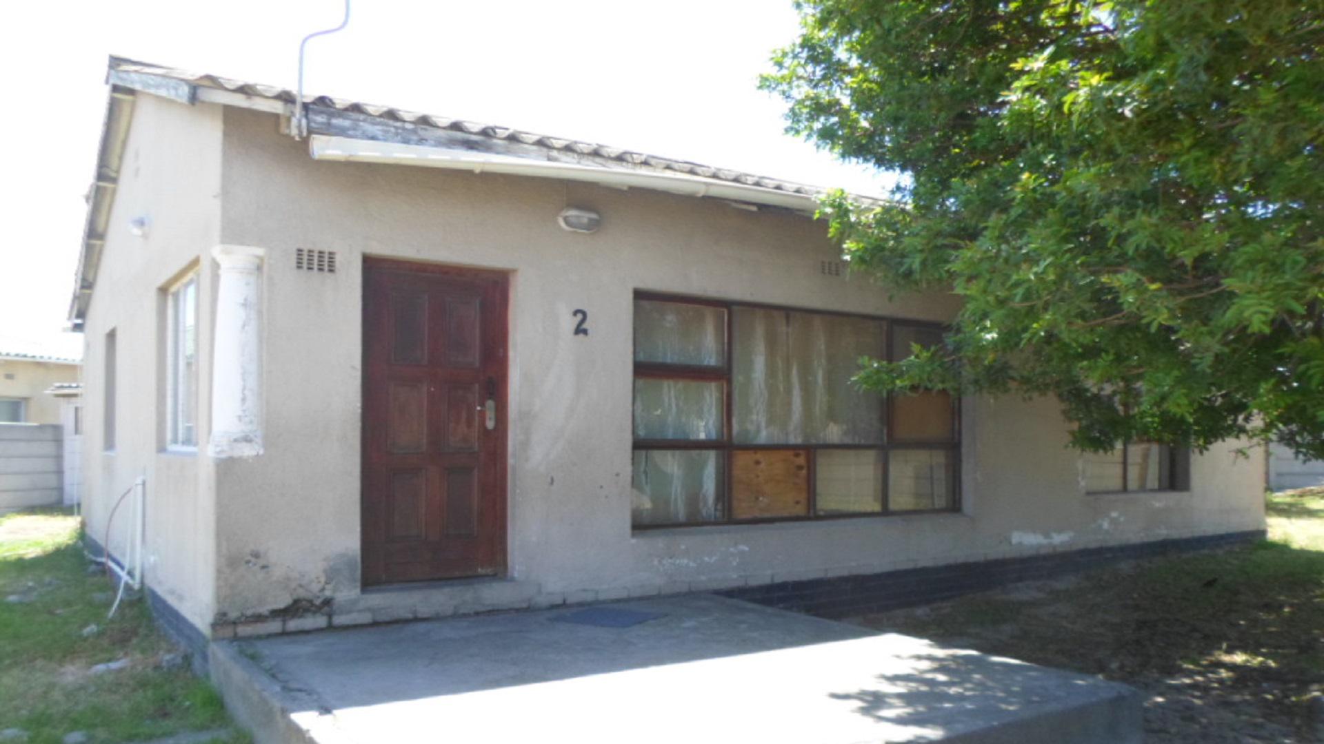 Front View of property in Cape Town Centre