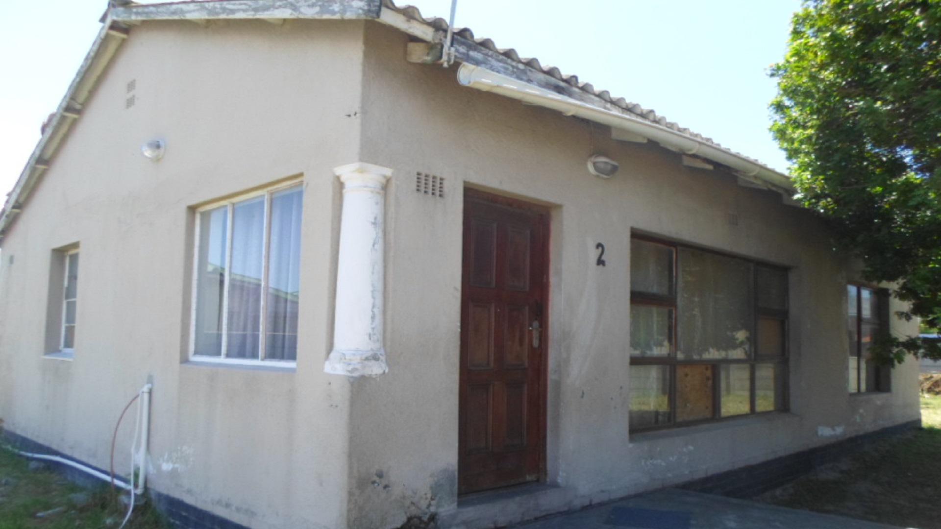 Front View of property in Cape Town Centre
