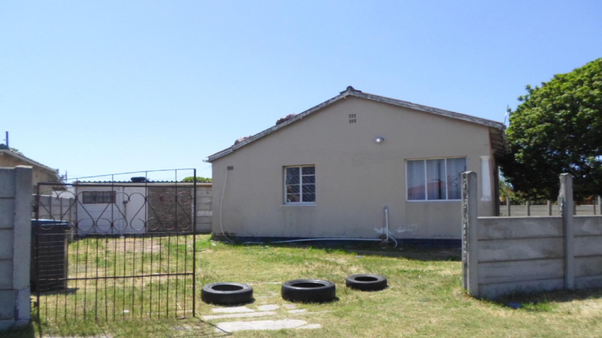 Front View of property in Cape Town Centre