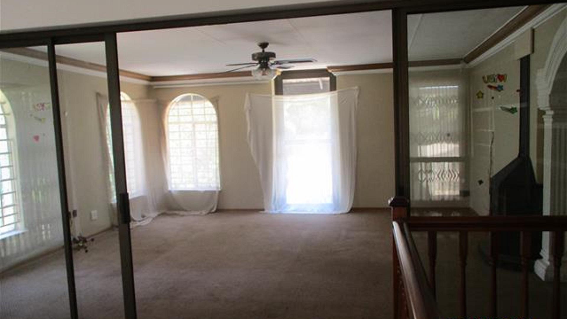 Lounges of property in Hartebeesfontein