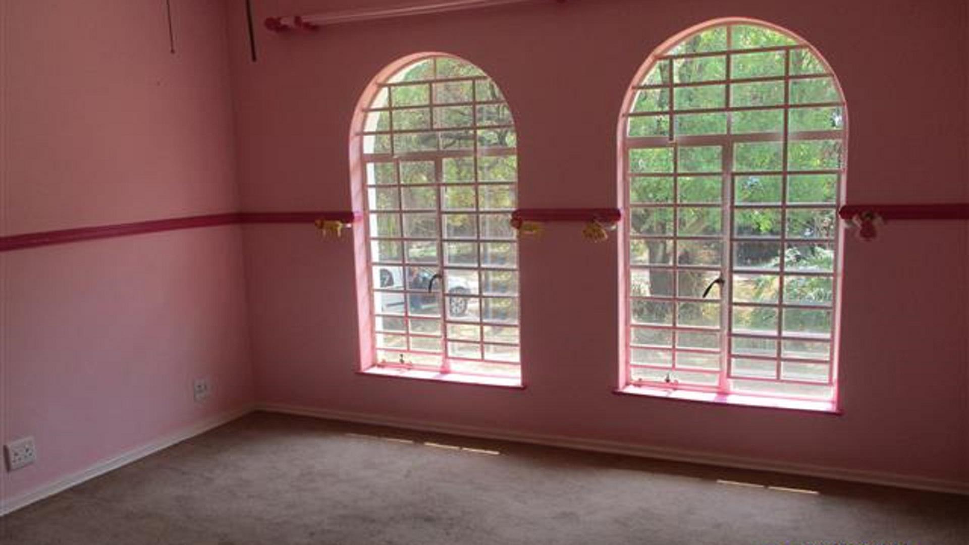 Bed Room 2 of property in Hartebeesfontein